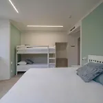 Front - 3 Bedrms With Ac, Free Parking And Wifi