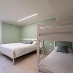 Front - 3 Bedrms With Ac, Free Parking And Wifi Daire *