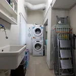 Front - 3 Bedrms With Ac, Free Parking And Wifi Daire