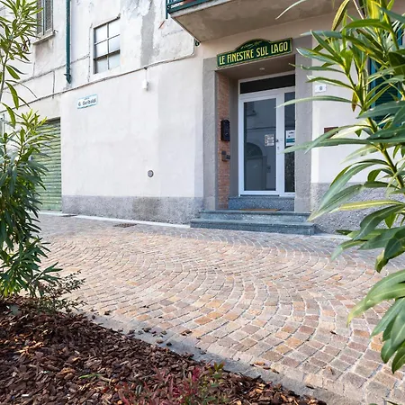 Front - 3 Bedrms With Ac, Free Parking And Wifi *
