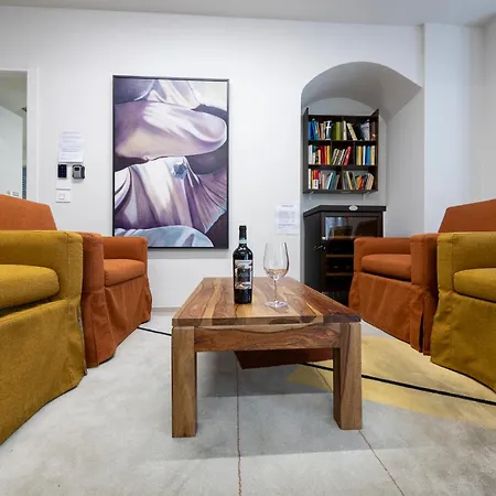 Apartment Front - 3 Bedrms With Ac, Free Parking And Wifi Olginate